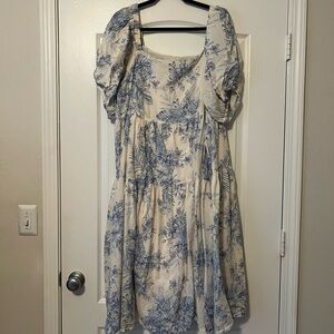 Old Navy Cream and Blue Floral Midi Dress